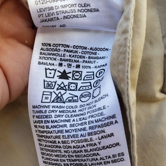 5/$100 SALE - Levi's Alva Safari Romper - Picture 5 of 6